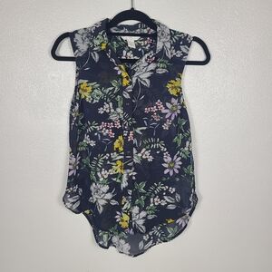 H&M Sheer Sleeveless Floral Print Button Front Blouse Womens Size 2 Small Blue